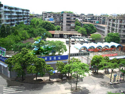 汕头车站服装市场-第1张图片-货源库