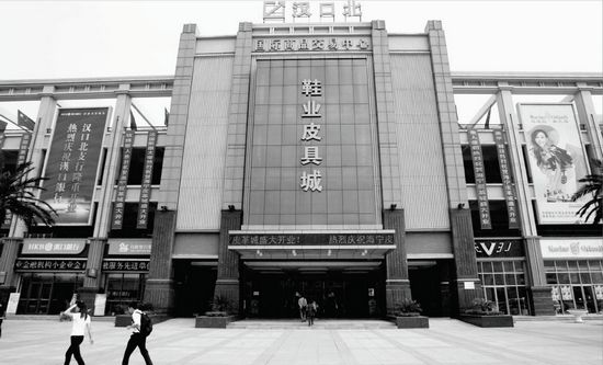 羽绒服批发市场大全-第3张图片-货源库 羽绒服批发市场大全-第3张图片-货源库