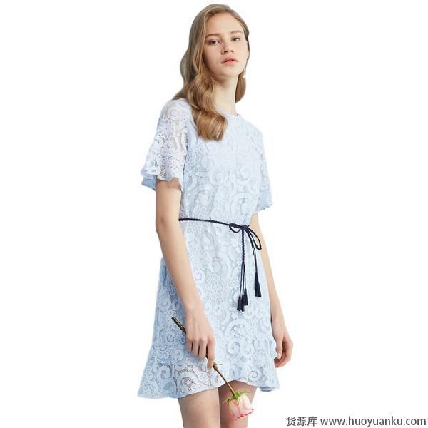 软妹风，浅蓝色连衣裙柔化女汉心-第3张图片-货源库