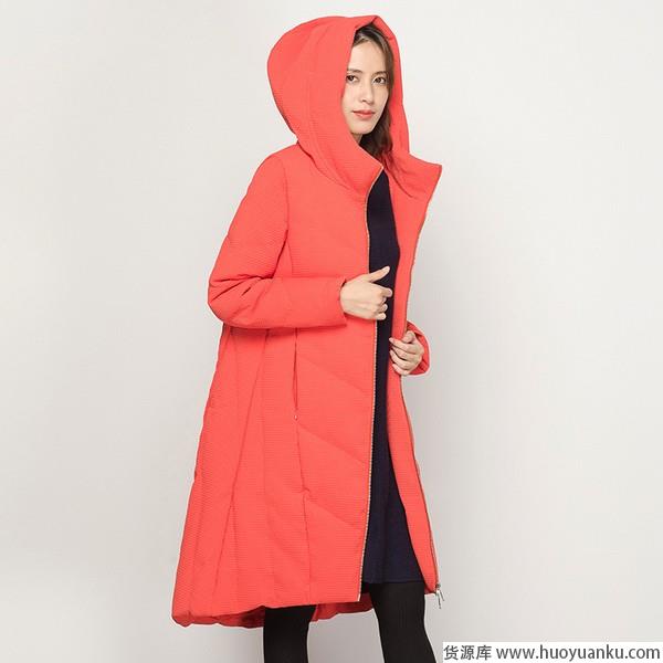 超过一米六的女人,穿什么样的羽绒服?-第6张图片-货源库 超过一米六的女人,穿什么样的羽绒服?-第6张图片-货源库