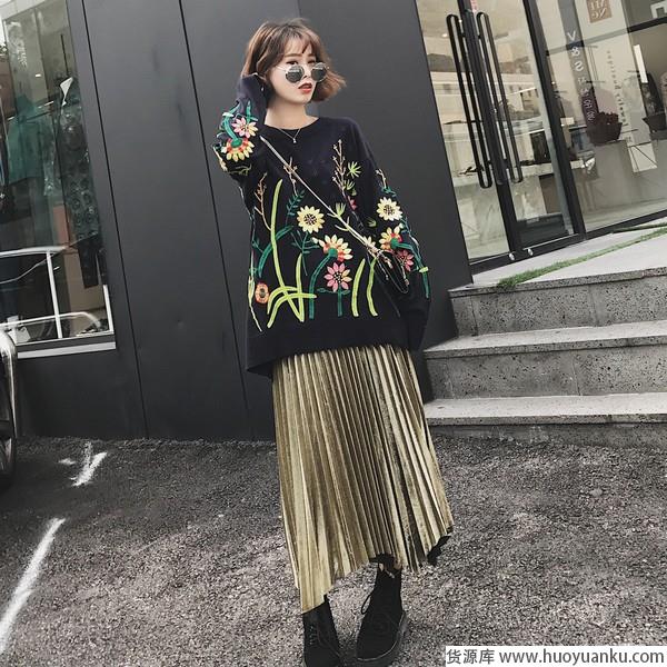 暖女美艳,毛衣新款怀旧亦新鲜-第4张图片-货源库 暖女美艳,毛衣新款怀旧亦新鲜-第4张图片-货源库