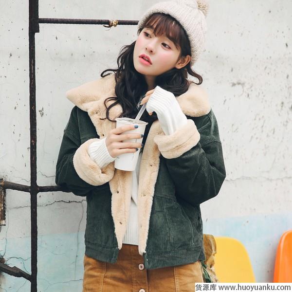 从淑女到熟女羊羔毛的戏路宽着呢