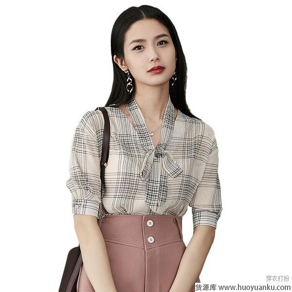 缤纷马赛克，格纹衬衫世界巡演