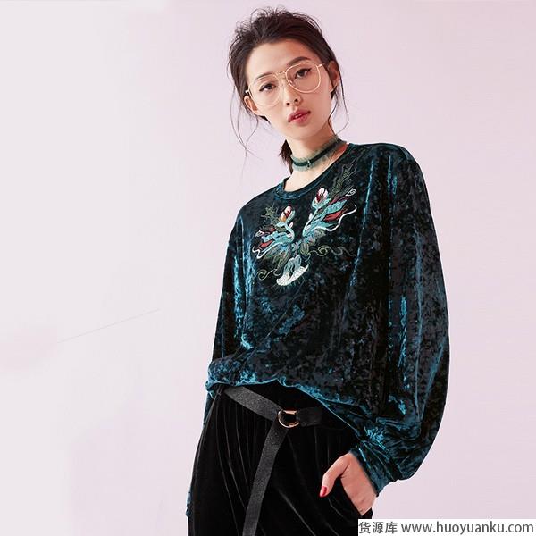 时髦又温暖,天鹅绒的春天来了-第3张图片-货源库 时髦又温暖,天鹅绒的春天来了-第3张图片-货源库