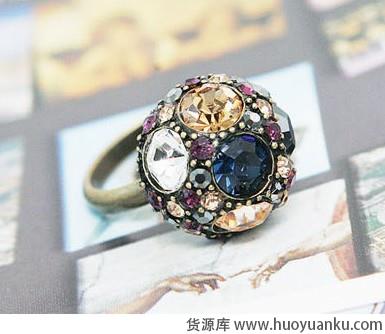 2012饰品潮流指向标-第11张图片-货源库 2012饰品潮流指向标-第11张图片-货源库