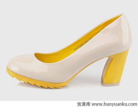 要女人味请穿高跟鞋-第8张图片-货源库