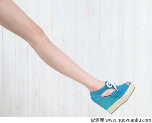 夏季潮流风向之凉鞋篇-第19张图片-货源库