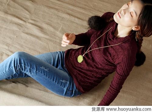 我有一件温暖的毛衣