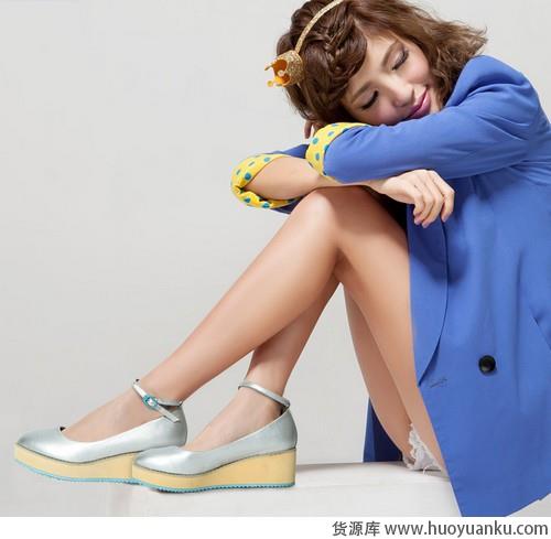 松糕厚底鞋小个子要稳稳的美