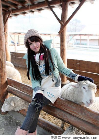 甜美冬装让你化身小公主 甜美冬装让你化身小公主-第1张图片-货源库