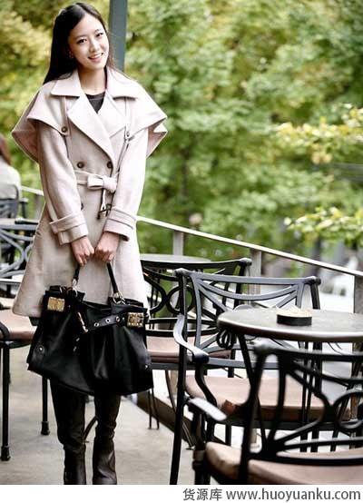 优雅别致长款毛呢大衣-第1张图片-货源库 优雅别致长款毛呢大衣-第1张图片-货源库