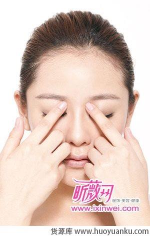 简单10步脸部按摩法-第3张图片-货源库