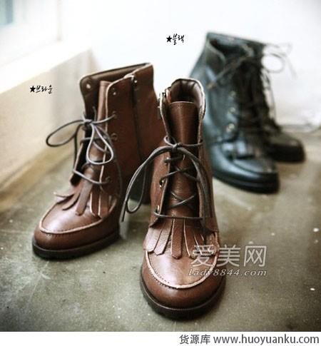如何搭配绑带短靴-第6张图片-货源库 如何搭配绑带短靴-第6张图片-货源库